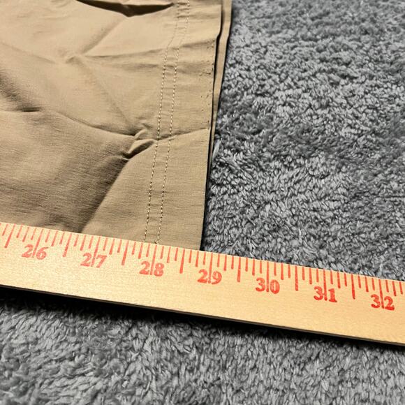 Duluth Trading Pants Mens Large DuluthFlex Dry On The Fly Cargo Light Brown - Picture 10 of 11